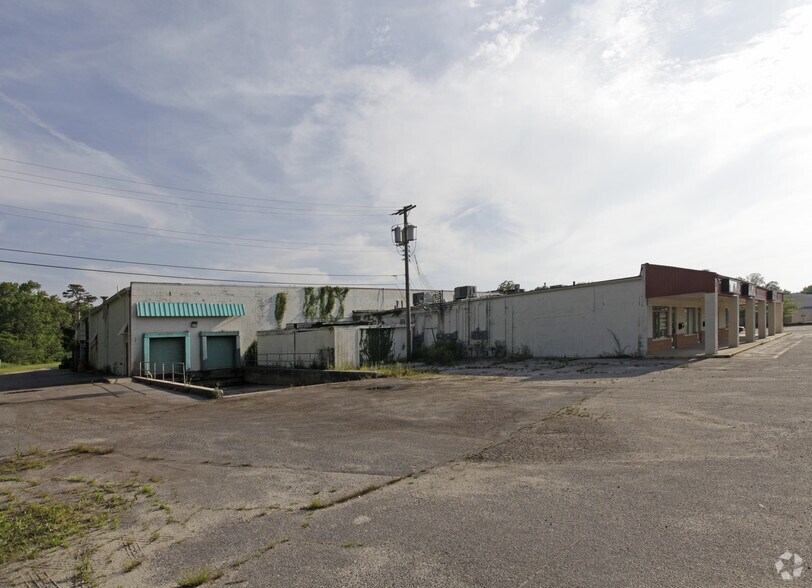 More Photos Of 3305 Bayshore Rd, Cape May Storefront For Lease