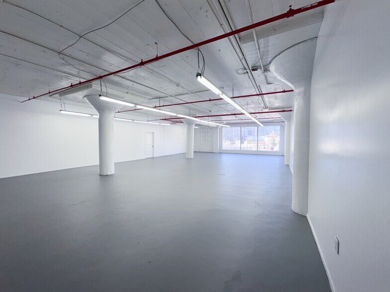 More Photos Of 214-228 E 11th St, Los Angeles Office For Lease