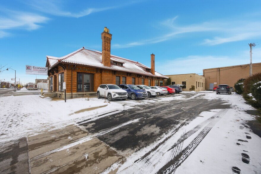 More Photos Of 1175 E Main St, Rochester Warehouse For Sale