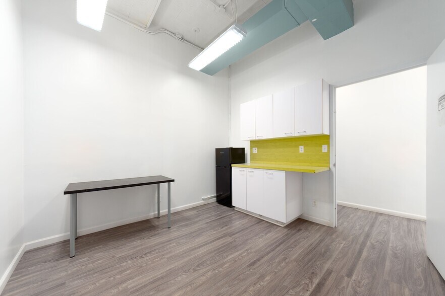 More Photos Of 100 Pennsylvania Ave, Brooklyn Loft Creative Space For Lease
