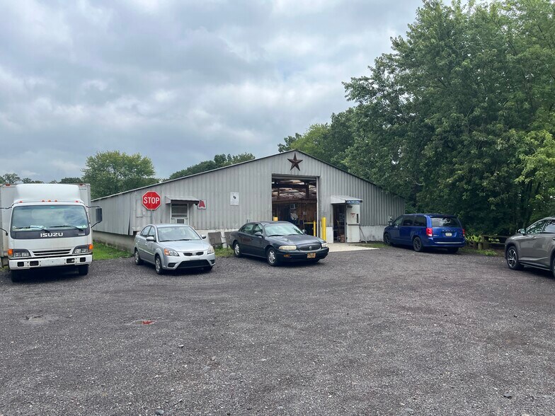 More Photos Of 2715 Dahl Rd, Quakertown Warehouse For Sale