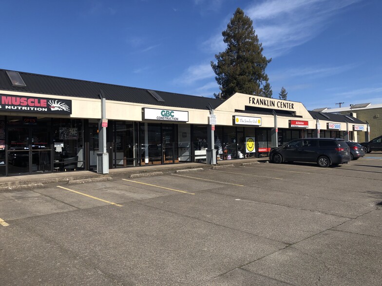 More Photos Of 2001 Franklin Blvd, Eugene Medical For Lease