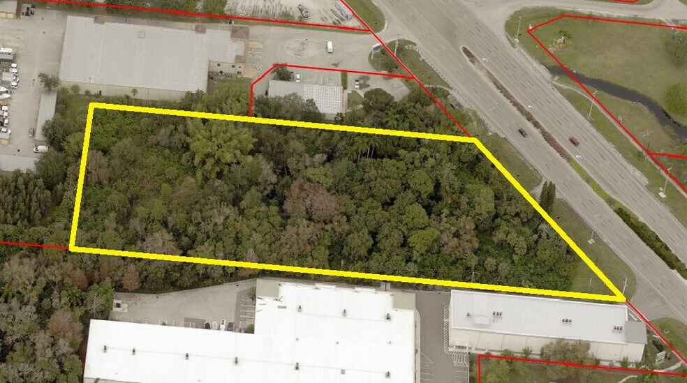 More Photos Of 19430 S Tamiami Trl, Fort Myers Land For Sale