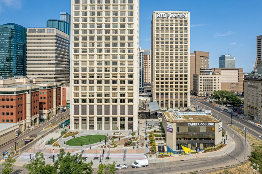 More Photos Of 10020 100th St NW, Edmonton Office For Lease