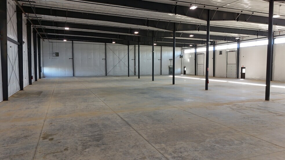 More Photos Of 1315 Route 146, Rexford Unknown For Lease