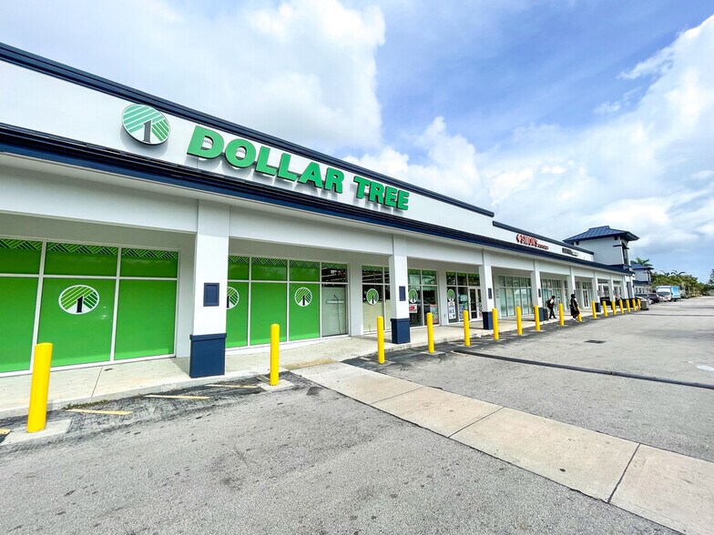 More Photos Of 19650-19674 NW 27th Ave, Miami Gardens Storefront For Lease