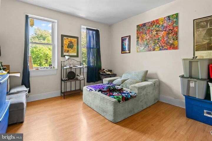 More Photos Of 301 S Ann St, Baltimore Storefront Retail Residential For Sale