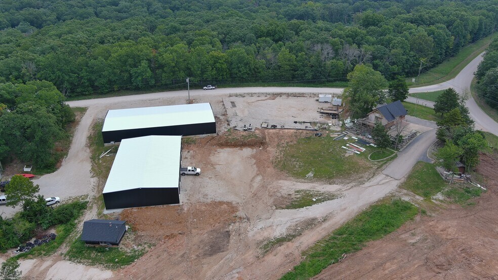 More Photos Of 100 Man Cave, Sunrise Beach Self Storage For Sale