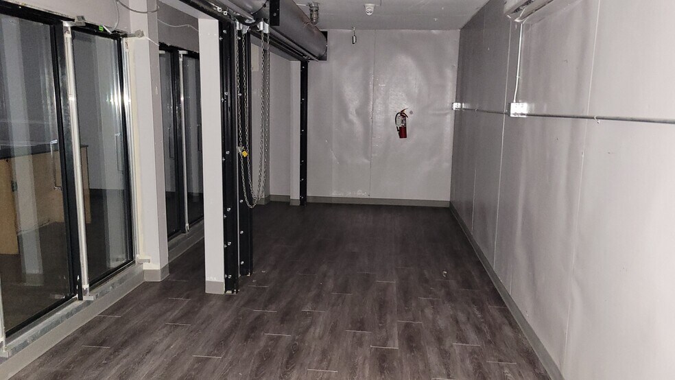 More Photos Of 200 Main St, Addison General Retail For Sale