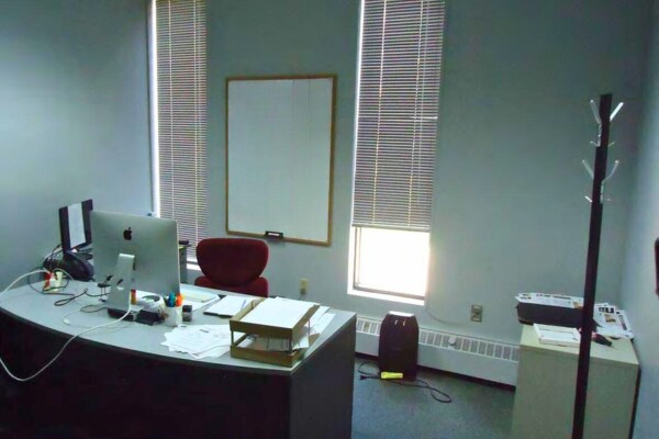 More Photos Of 2950 Bremner Ave, Red Deer Office For Sale