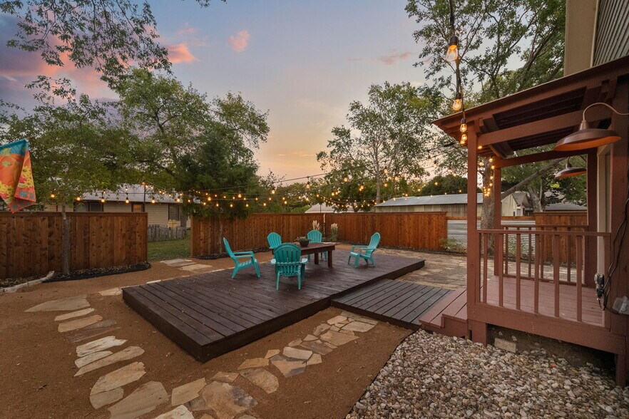 More Photos Of 139 Olive St, Keller Storefront Retail Office For Sale