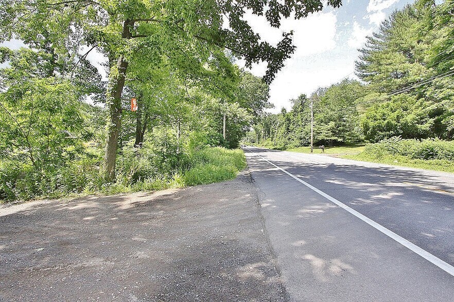 More Photos Of 676 Broadway, Ulster Park Land For Sale