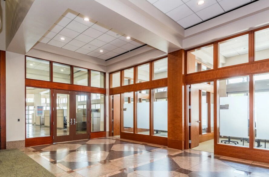 More Photos Of 110 N Main St, Dayton Office For Lease