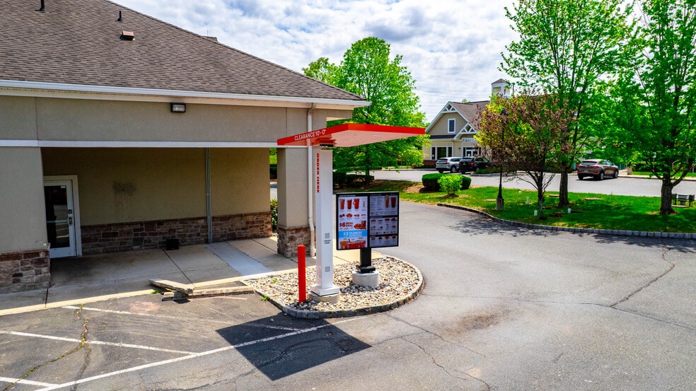 More Photos Of 1 Tree Farm Rd, Pennington Storefront Retail Office For Sale