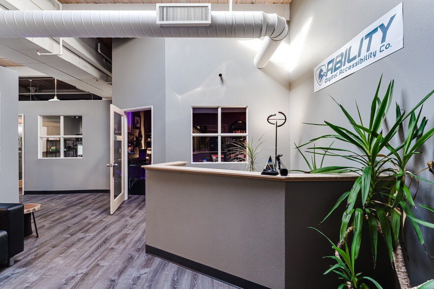 More Photos Of 30 E Broadway, Eugene Office For Lease