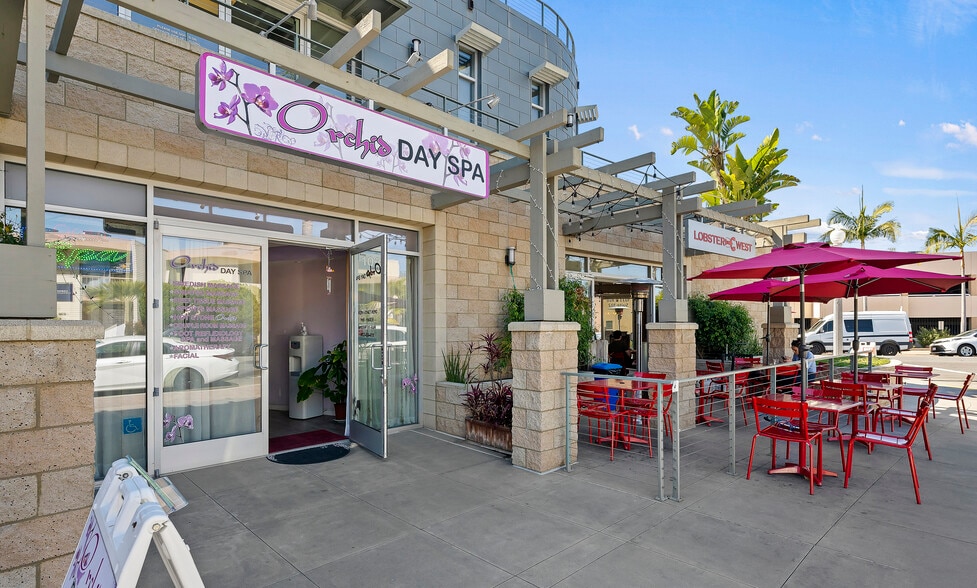 More Photos Of 1033 B Ave, Coronado Office For Lease