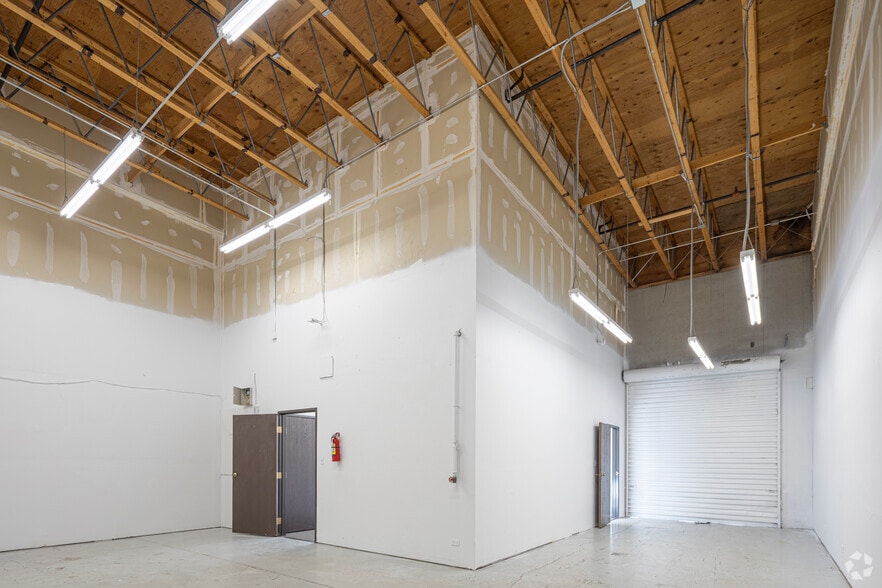 More Photos Of 12445 E 39th Ave, Denver Unknown For Lease