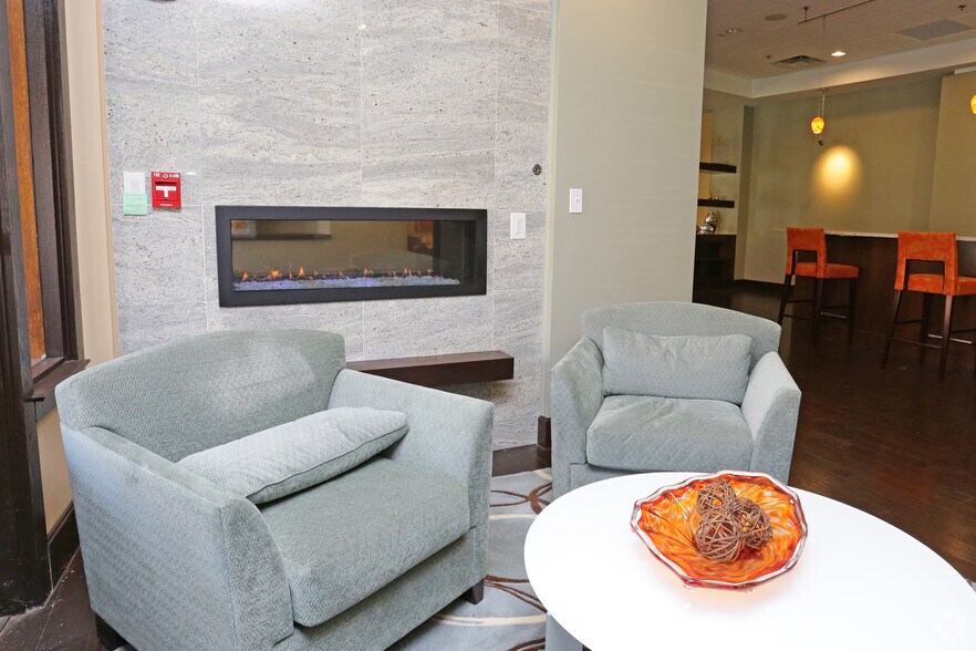 More Photos Of 657 S 3rd St, Louisville Apartments For Lease