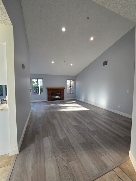 More Photos Of 3833 E Avenue R12, Palmdale Healthcare For Sale