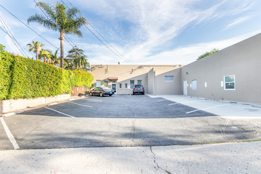 More Photos Of 507-511 Mission St, South Pasadena Light Manufacturing For Sale