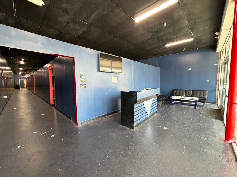 More Photos Of 7335-7373 Jefferson Hwy, Harahan Freestanding For Lease