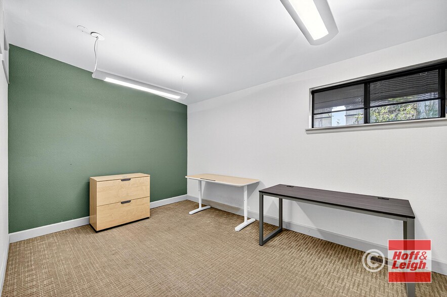 More Photos Of 4634 S Broadway, Englewood Medical For Sale