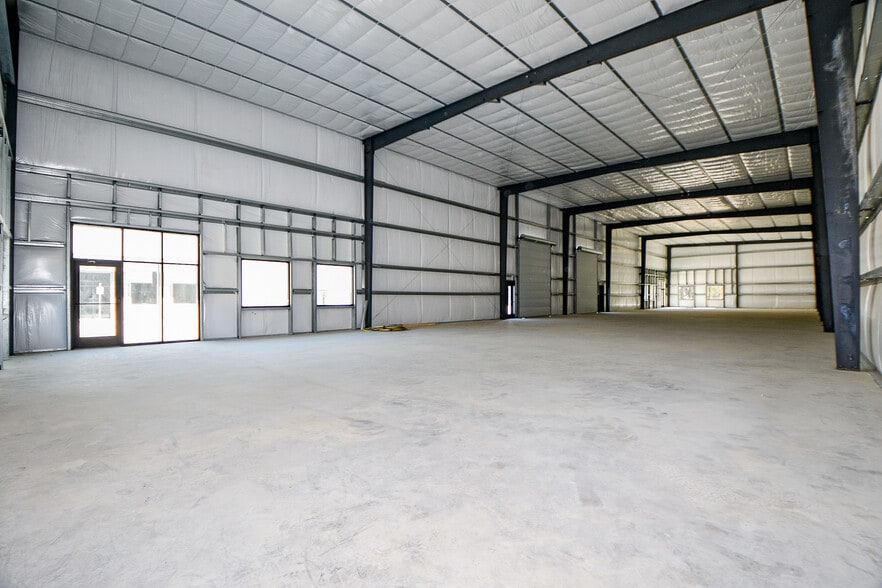 More Photos Of 5713 13th St, Katy Unknown For Lease