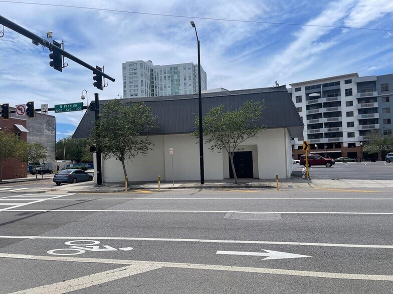 More Photos Of 1100 N Florida Ave, Tampa Office For Lease