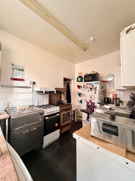 More Photos Of 9 St. Chads Rd, Blackpool Hotel For Sale