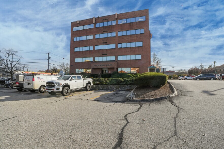 More Photos Of 235 Plain St, Providence Medical For Sale