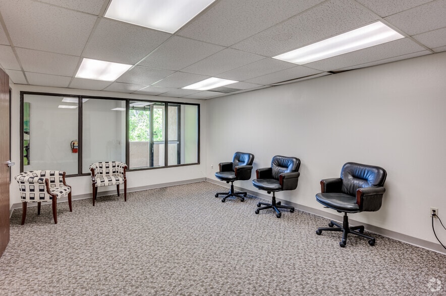 More Photos Of 2942 Daimler St, Santa Ana Office For Sale