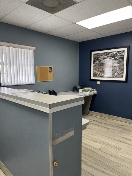 More Photos Of 2930 NW 17th Ter, Oakland Park Manufacturing For Sale