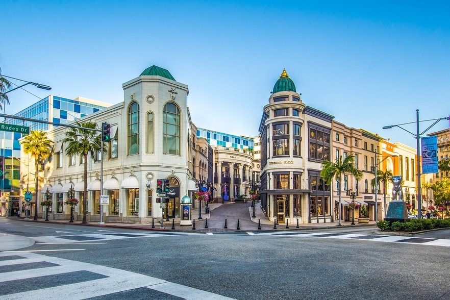 More Photos Of 202-270 N Rodeo Dr, Beverly Hills Unknown For Lease