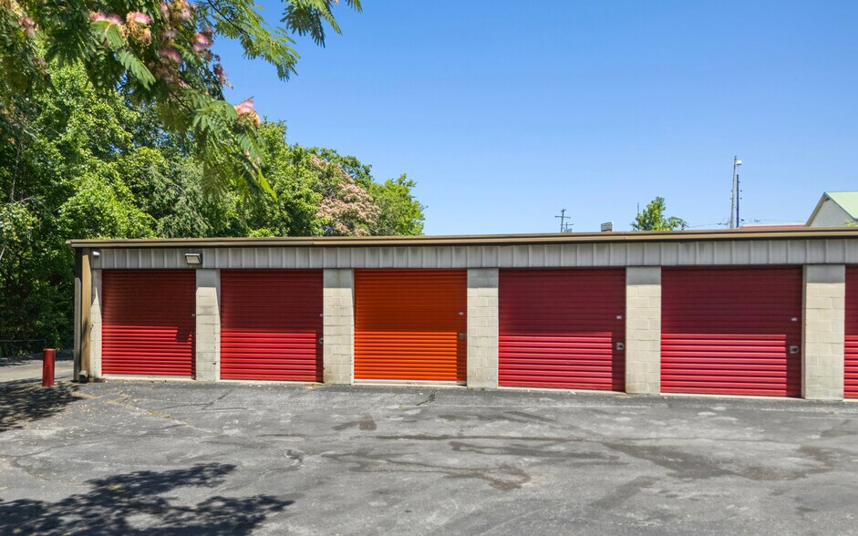 More Photos Of , Clarksville Industrial For Sale