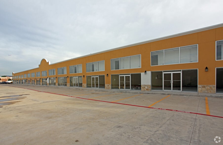 More Photos Of 11456 Harry Hines Blvd, Dallas Freestanding For Sale