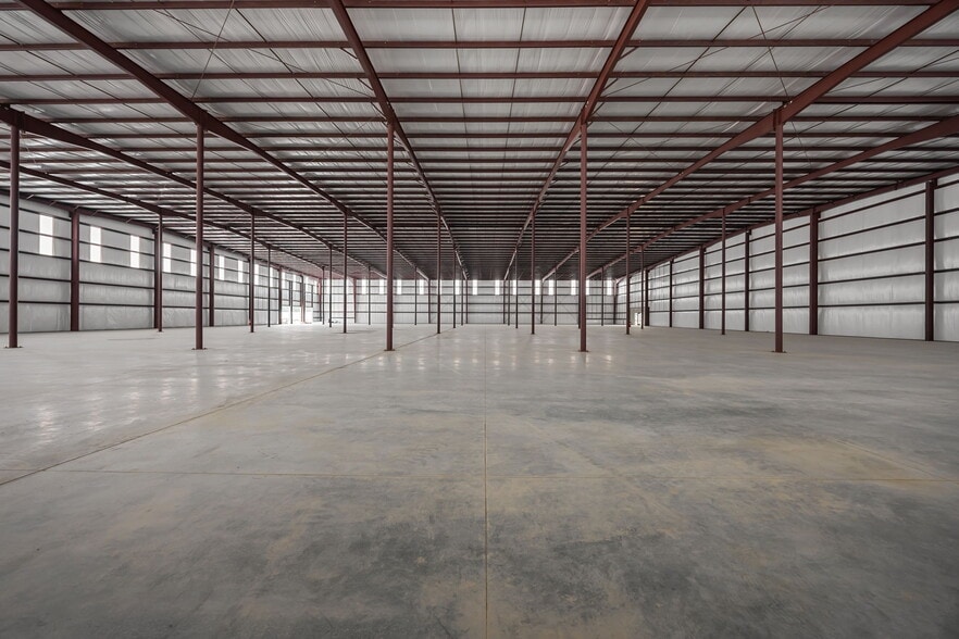 More Photos Of 970 Woodridge Park Rd, Greenville Refrigeration Cold Storage For Lease