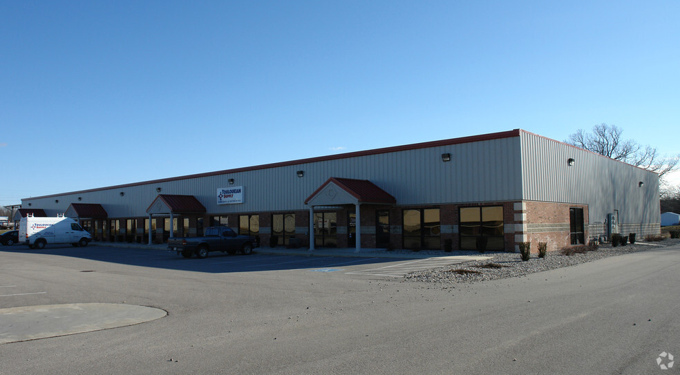 Primary Photo Of 265 E Bell Dr, Warsaw Distribution For Lease