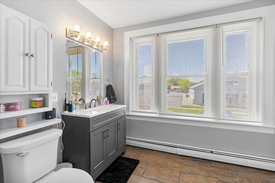 More Photos Of 39 Hudson St, South Glens Falls Storefront Retail Residential For Sale