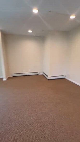 Primary Photo Of 260 E County Line Rd, Hatboro Medical For Lease