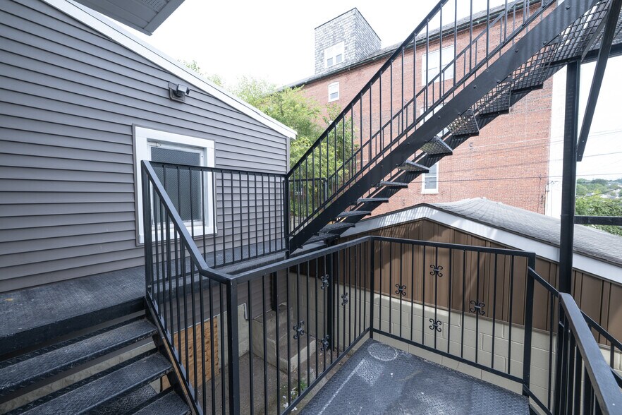 More Photos Of 1101 Lehigh St, Easton Apartments For Sale