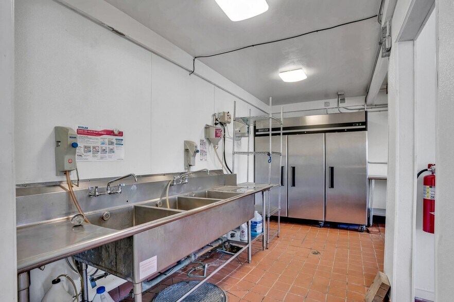 More Photos Of 3399 Clayton Rd, Concord Restaurant For Sale