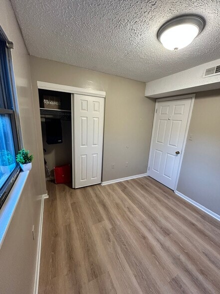 More Photos Of 1500-1508 Lincoln Way, McKeesport Storefront Retail Residential For Sale