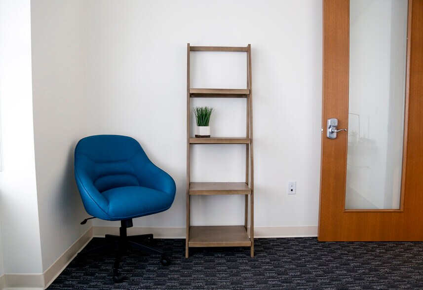 More Photos Of 6301 Gaston Ave, Dallas Coworking Space