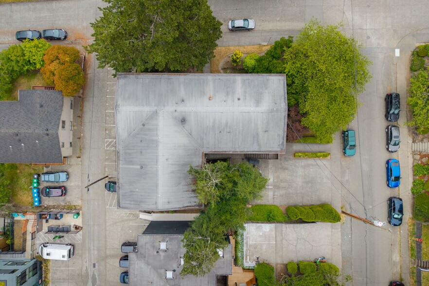 More Photos Of 600 W Emerson St, Seattle Apartments For Sale