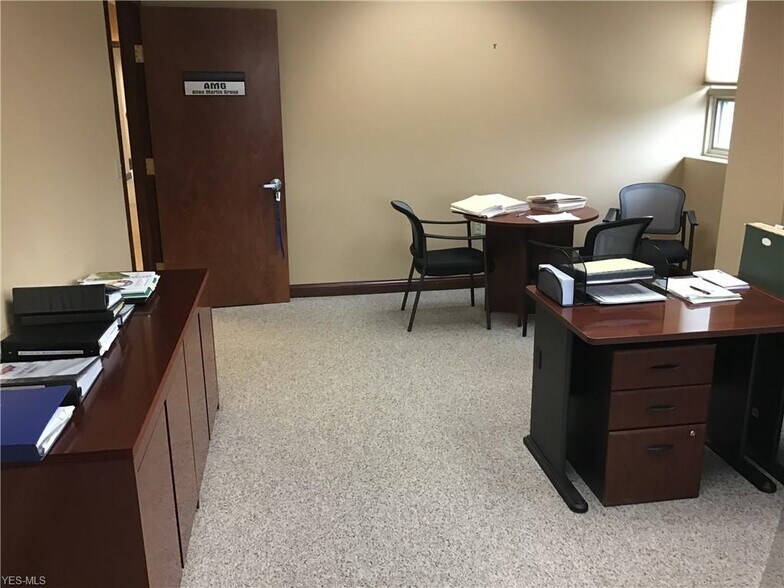 More Photos Of 2888 Nationwide Pky, Brunswick Light Manufacturing For Lease