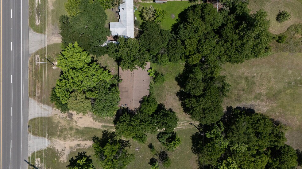 More Photos Of 4302 N Main St, Taylor Land For Sale