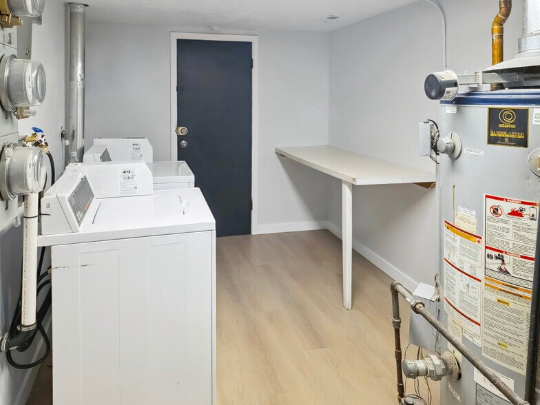 More Photos Of 7301 Corby St, Omaha Apartments For Sale