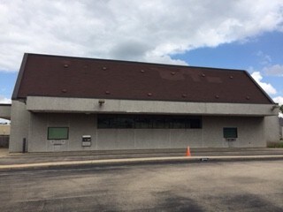 More Photos Of 614 E Jefferson St, Rockford Bank For Sale