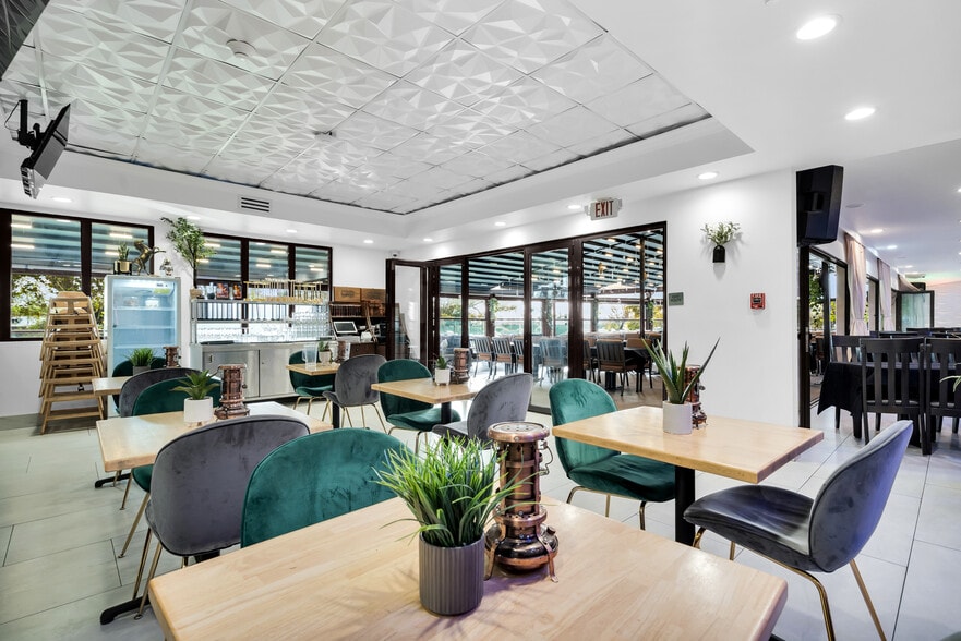 More Photos Of 345 W Foothill Blvd, Upland Restaurant For Sale