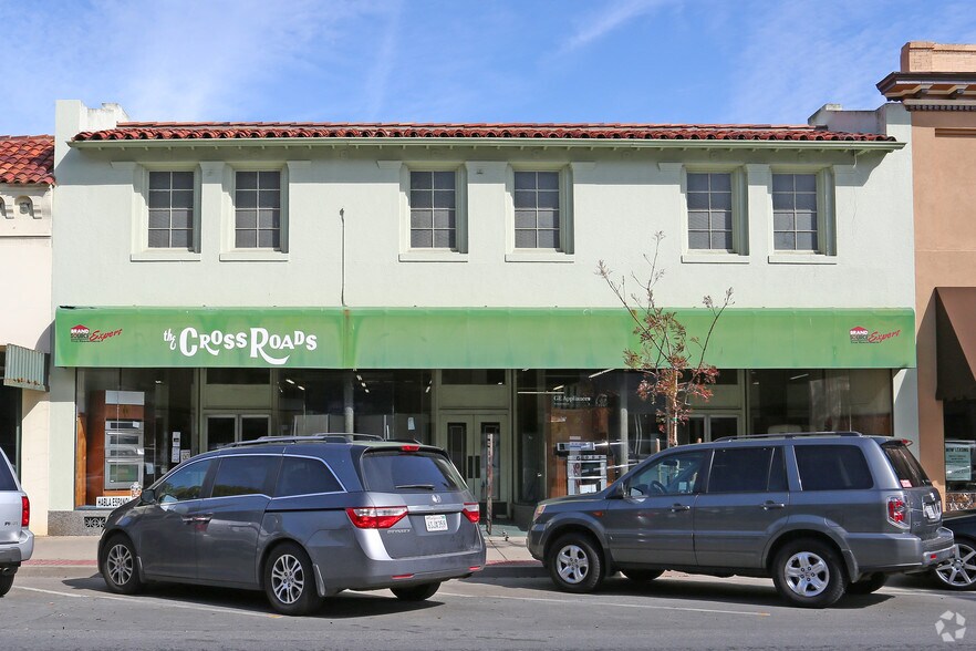 More Photos Of 122 W 7th St, Hanford Storefront Retail Office For Sale